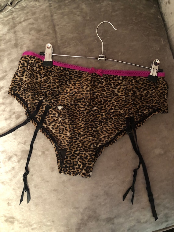 Leopard Print Net Panties With Removable Suspenders, Perfect Pinup