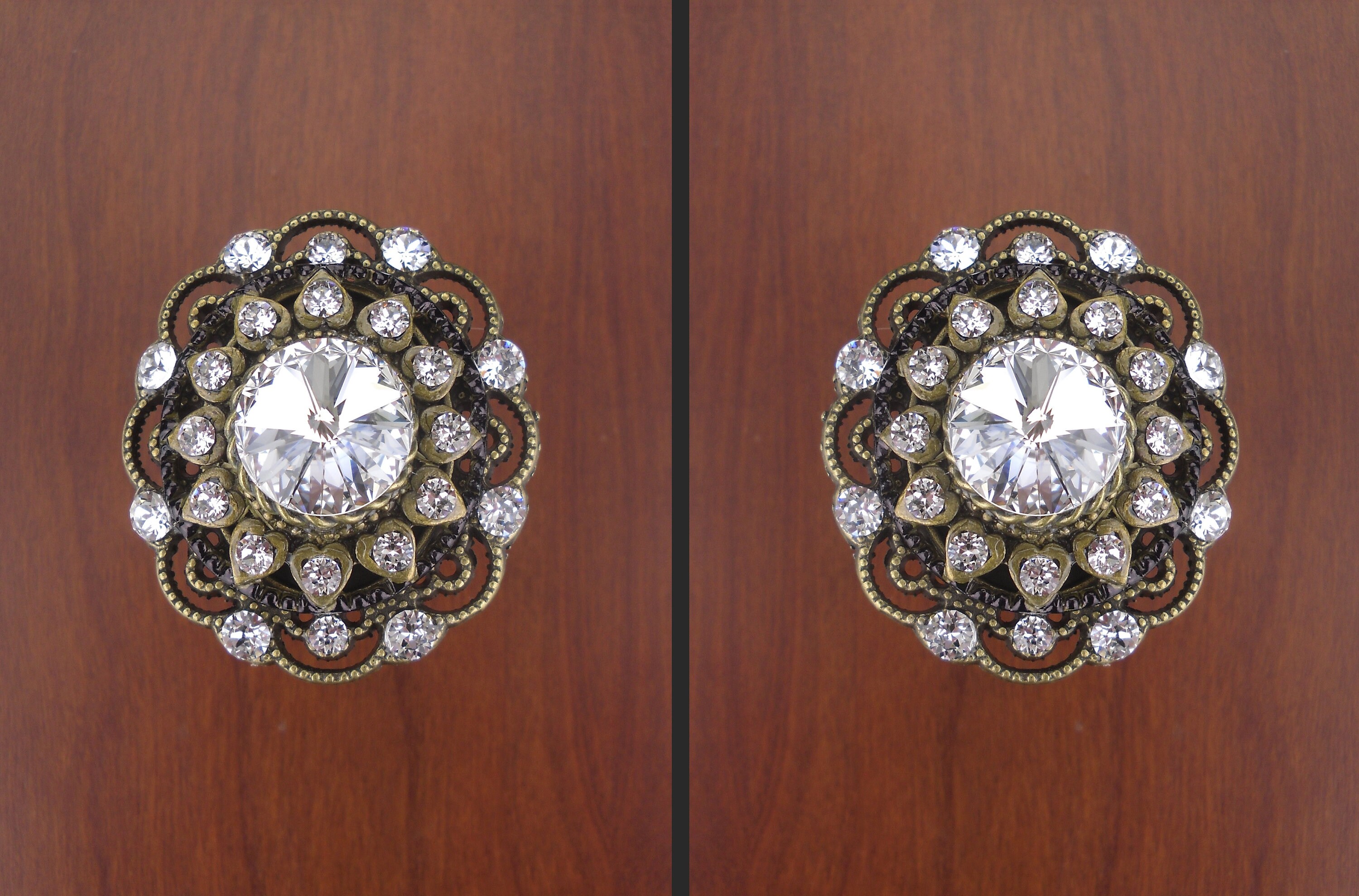 Único gabinete perilla Swarovski cristales antiguo bronce flor | Etsy