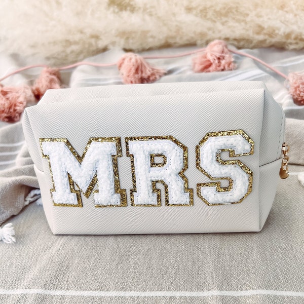 personalized makeup bag, monogramed makeup bag, personalized cosmetic bag, monogramed bride gifts, personalized bridal shower gift, MKBAG