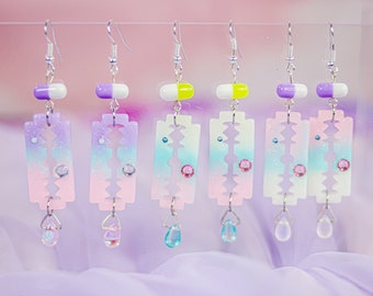 Boucles d'Oreilles Pastel Razor Blade Yamikawaii / Kawaii Sweet Lolita Gurokawaii Yumekawaii Harajuku Jfashion Pastel Goth Fairy Kei Decora