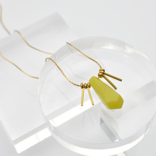 Modern Olive Jade Necklace // Chartreuse Yellow Gemstone Necklace // Jade Briolette Brass Necklace // Snake Chain Dainty Necklace