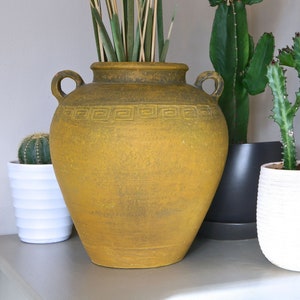 MUSTARD POTTERY VASE