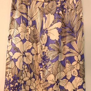 LAVENDER FLOWERED SKIRT image 2