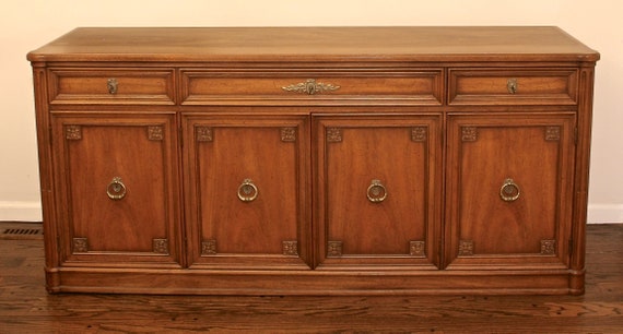 Henredon sideboard deals