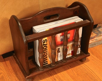 WOOD MAGAZINE RACK