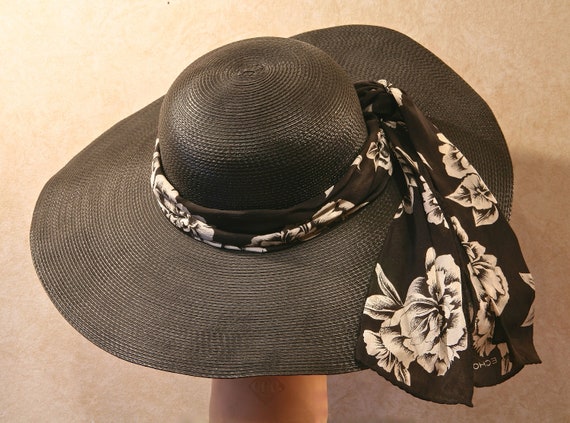 LADIES HAT by BETMAR - image 2