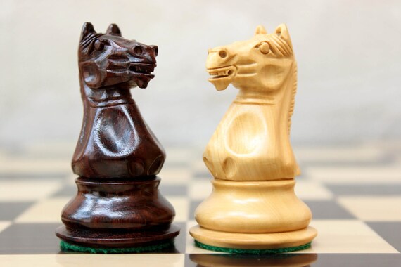 Ruy Lopez de Segura Luxury Chess Pieces in African Padauk - 4.5