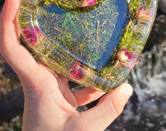 Moss and Roses Heart Shaped Resin Ashtray