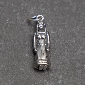 STERLING SILVER 3D Southwest Indian Woman with Papoose on her back for Charm Bracelet or Necklace