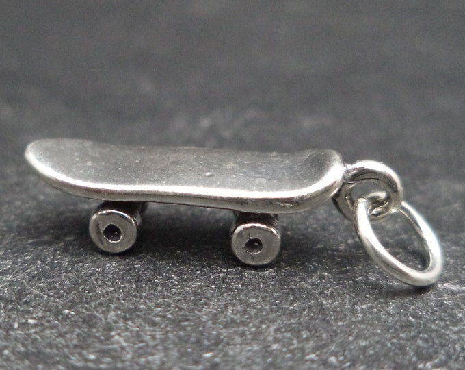 Sterling Silver 3D Skateboard Charm for charm bracelet