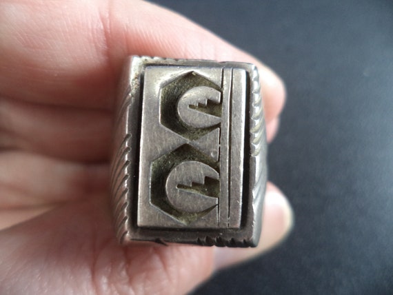 Beautiful Vintage Sterling Silver Ring - image 6