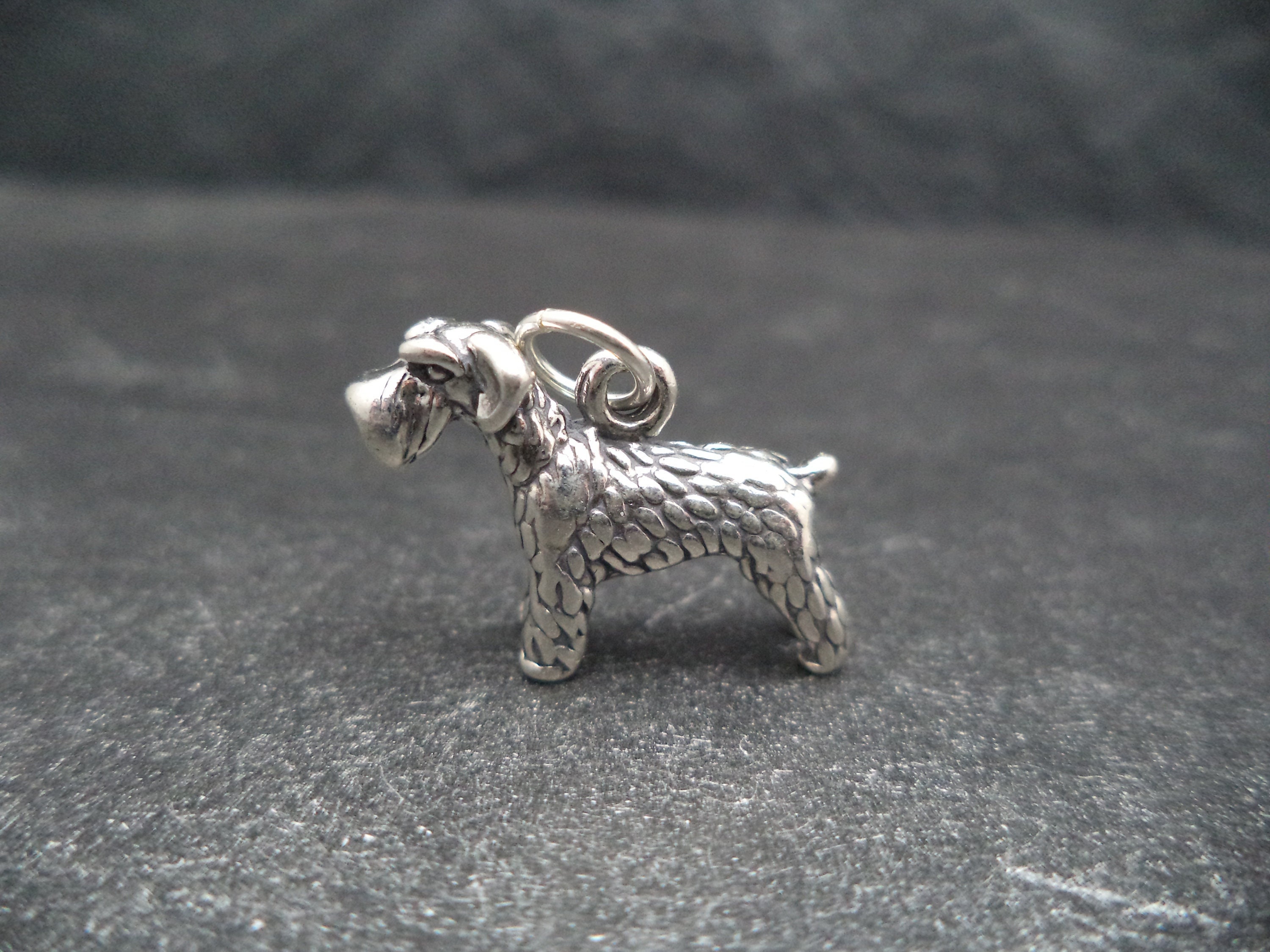 スターリングシルバー 3D スモール シュナウザー チャーム チャーム
