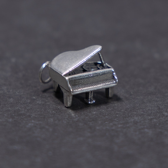 Singing Frog Playing Violin Charm 3D Sterling Silver - Made in the USA Singing Frog Playing Violin Charm 3D Sterling Silver - Made in the USA