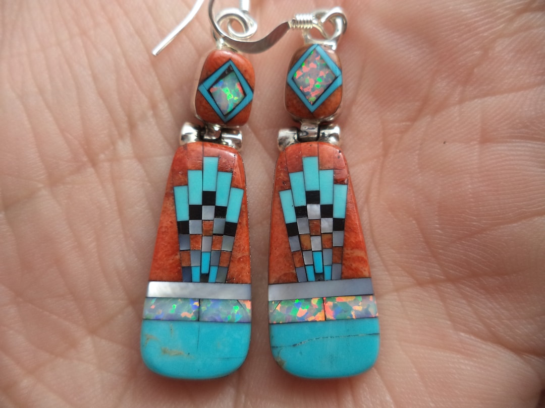 ハンドメイドのスターリングシルバー製ダングルイヤリング：ターコイズ
