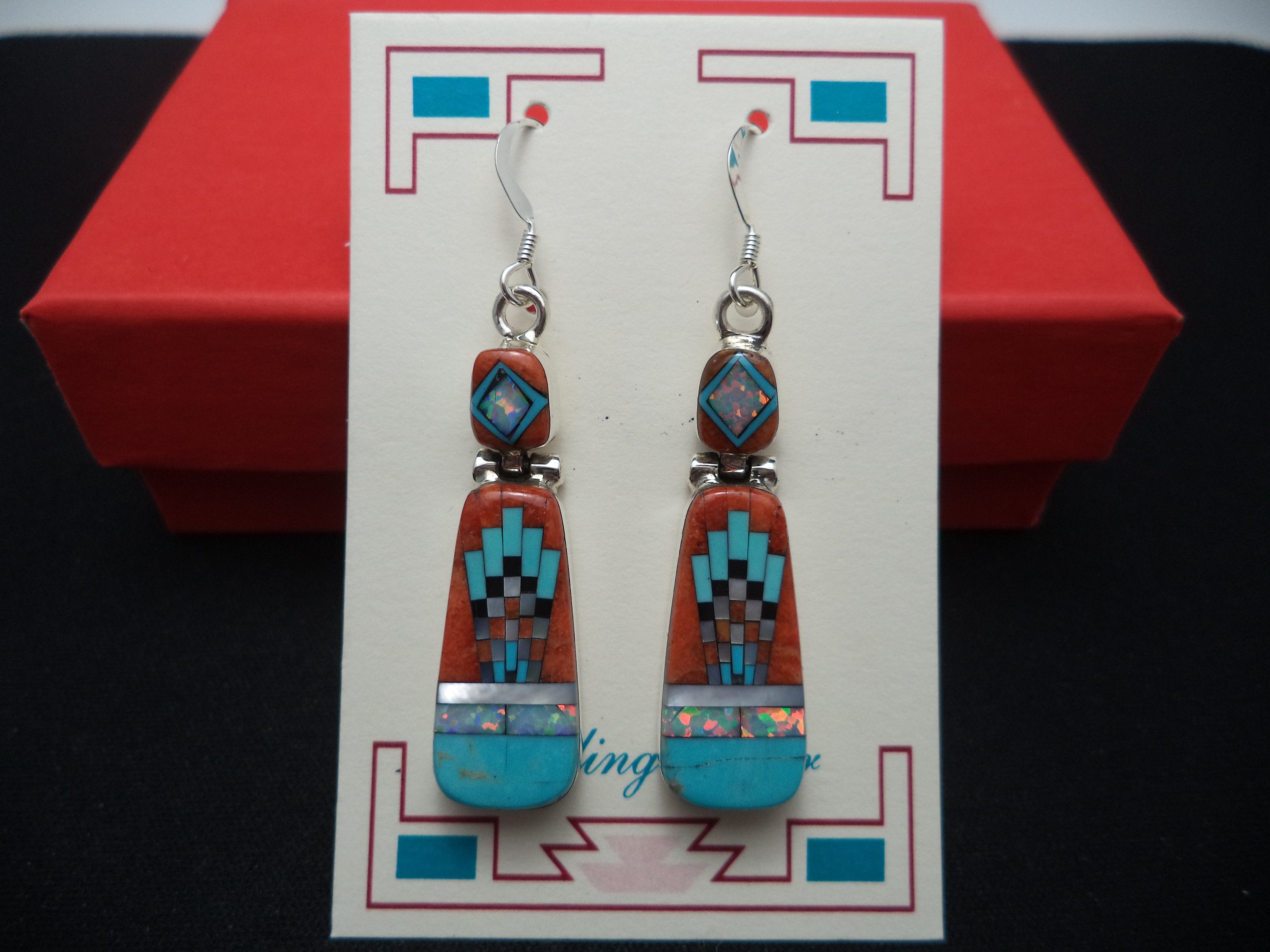 ハンドメイドのスターリングシルバー製ダングルイヤリング：ターコイズ