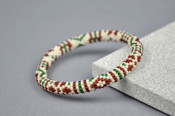 christmas bead bracelet ideas