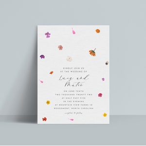 INSTANT | Invitation | Floating Petals