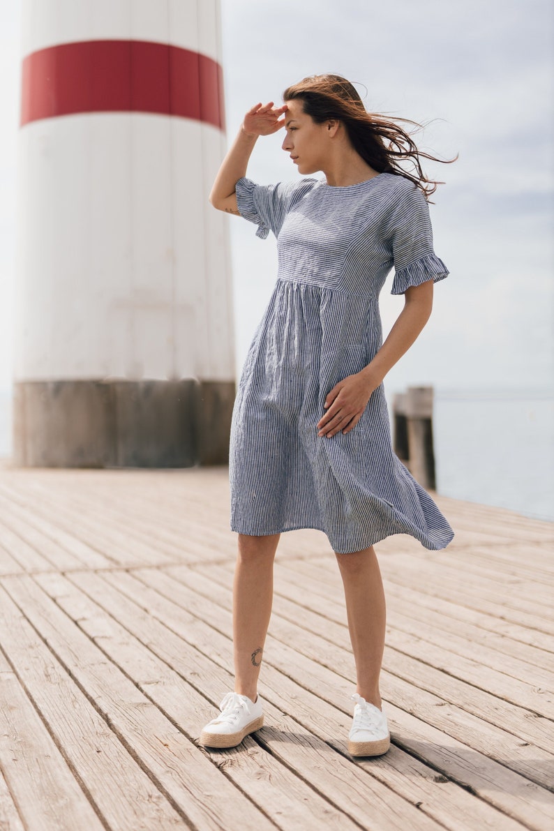 FLAX dress NADEŽDA for the whole summer. Very comfortable cut guarantee a pleasant feeling even on the hottest days. Loose cut and pockets. image 1