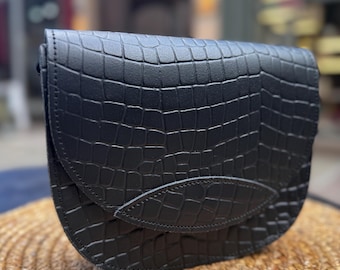 Black Croc Εffect Genuine Leather Crossbody Bag, Small Women’s Leather Purse, Everyday Leather Saddle Bag, Minimalist Classic Leather Bag