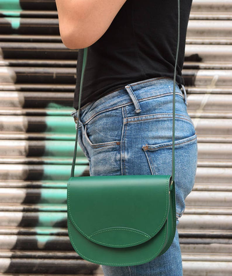 Green Women Leather Bag, Genuine Leather Saddle Bag, Classic Style Bag, Ladies Crossbody, Leather Purse, Everyday Leather Bag, Evening Bag image 3