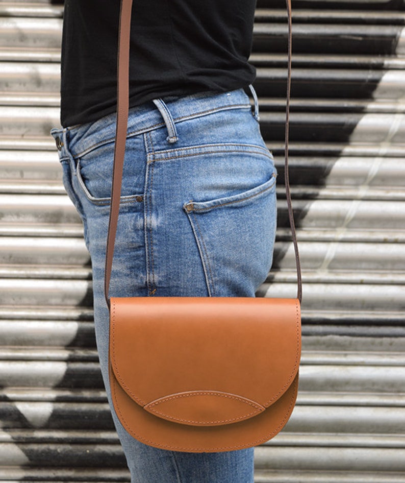 Tan brown small crossbody bag, leather saddle bag, messenger shoulder bag