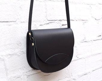 Black Women Leather Bag, Genuine Leather Saddle Bag, Small Leather Bag, Leather Crossbody Bag, Leather Satchel Bag, Everyday Ladies Bag