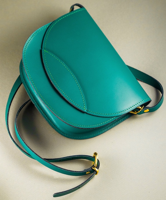 Green Leather Crossbody Bag – Handmade Saddle Purse – Minimalist Everyday Bag – Gift for Her – Greek Vegan Leather Classic  Shoulder Bag