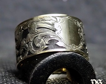 Shield and Scroll 14k gold band ring personalized/skull application