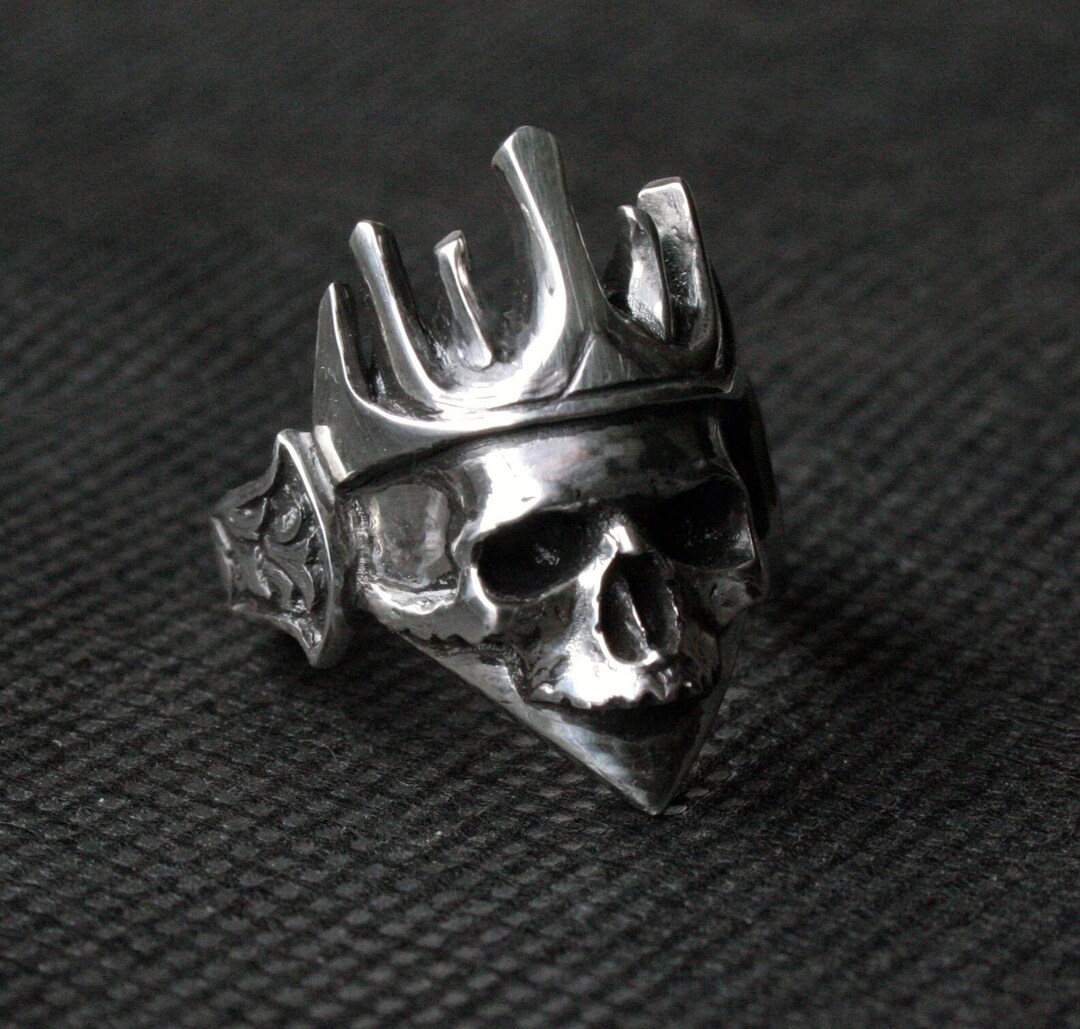 送料税込【King Ice】The .925 Sterling Silver Death Ring☆ Skull Ring the King is Dead Sterling Silver Scrollwork