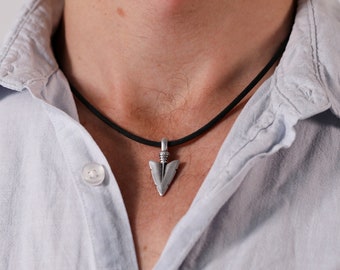 Personalisierte Kopf Pfeil Choker Halskette Silber Pfeil Halskette Männer Leder Halskette Pfeil Kopf Ethnische Anhänger Halskette Handgemachtes Geschenk für Ihn