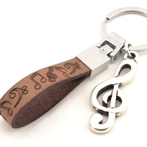 Cozy Detailz - Customized Music Note Keychain, Music Teacher Gift