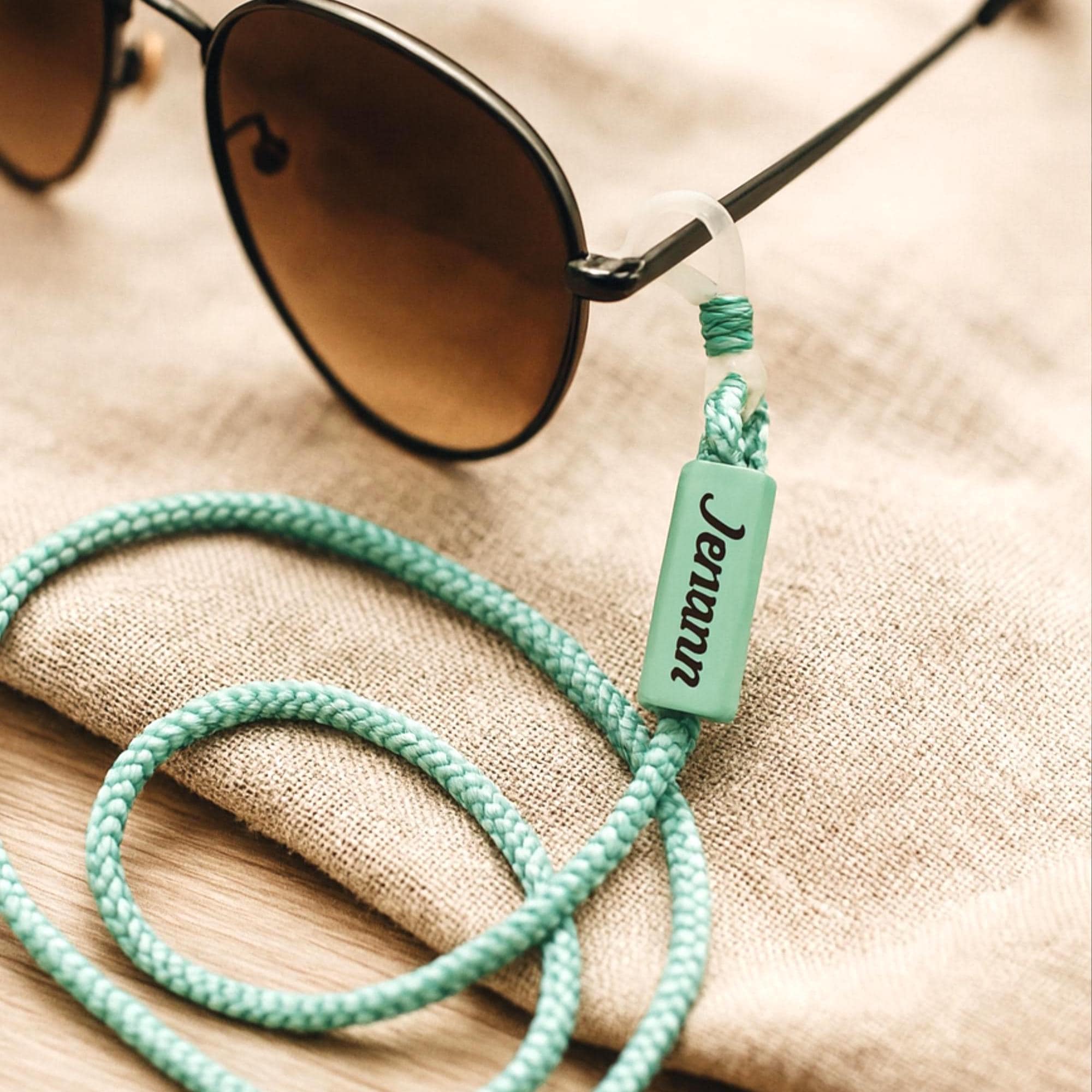 Personalized Paracord Eyewear Strap: Engraved Name Glasses Lanyard