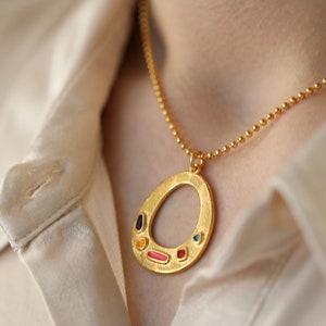 Hohl Teardrop Emaille Anhänger Gold ethnischen Anhänger Halskette Gold Perlen Kugelkette Geschenk für Frau zeitgenössischen modernen Boho Schmuck