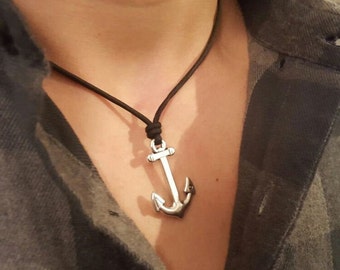 Anchor Necklace for Men Unique Nautical Jewelry Unisex Nautical Necklace Anchor Jewelry Maritime Ocean-inspired Anchor Pendant Gift Sailor