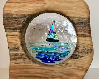 Fused glass boats in wood