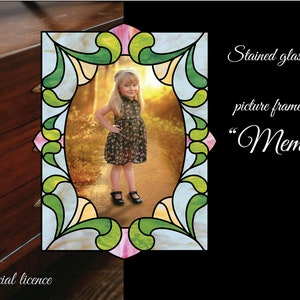 Stained glass pattern Picture frame Memory resizable printable pdf template for download