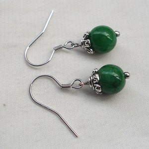 8mm grüne Jadeit Ohrringe,Jadeit Ohrringe,Natur Edelstein,Ohrringe,Ohrringe,Hochzeitsschmuck,Brautjungfern Ohrringe,Hochzeitsgeschenk