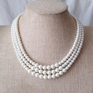 Pearl Necklace,  Ivory Pearl Necklace ,Glass Pearl Necklace,3 Strands Pearl Necklace,Wedding Jewelry,Bridesmaid necklace,Wedding necklace