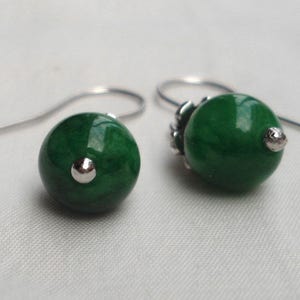 10mm green jadeite earrings,jadeite Earrings,Natural gemstone,Dangle Earrings,Earring,Wedding Jewelry,Bridesmaid Earrings,Wedding Party Gift
