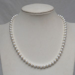 Pearl Necklace,White pearl necklace,one strand 18 Inches 6mm Glass Pearl Necklace, one strand Pearl Necklace,Wedding Jewelry,Necklace