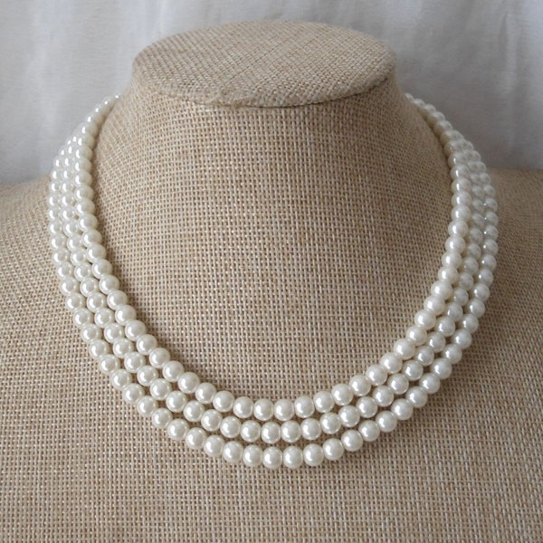 Pearl Necklace,  Ivory Pearl Necklace ,Glass Pearl Necklace,3 Strands Pearl Necklace,Wedding Jewelry,Bridesmaid necklace,Wedding necklace