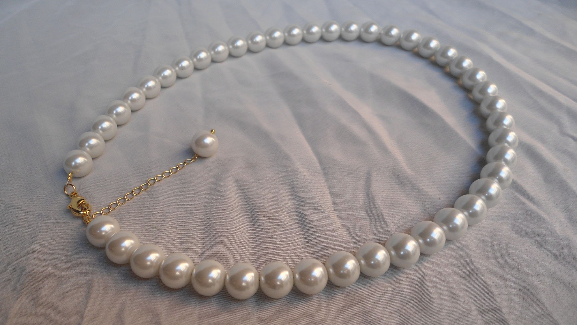 Pearl Necklace,white Pearl Necklace,one Strand 18 Inches