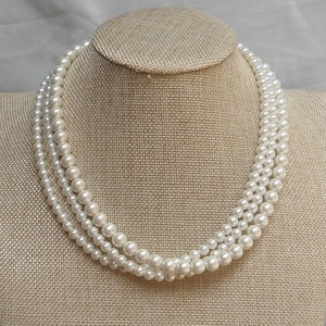Pearl Necklace Ivory Pearl Necklace glass Pearl Necklace3 - Etsy