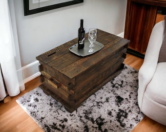 Handmade Pallet Wood Trunk Coffee Table: Rustic Storage Chest