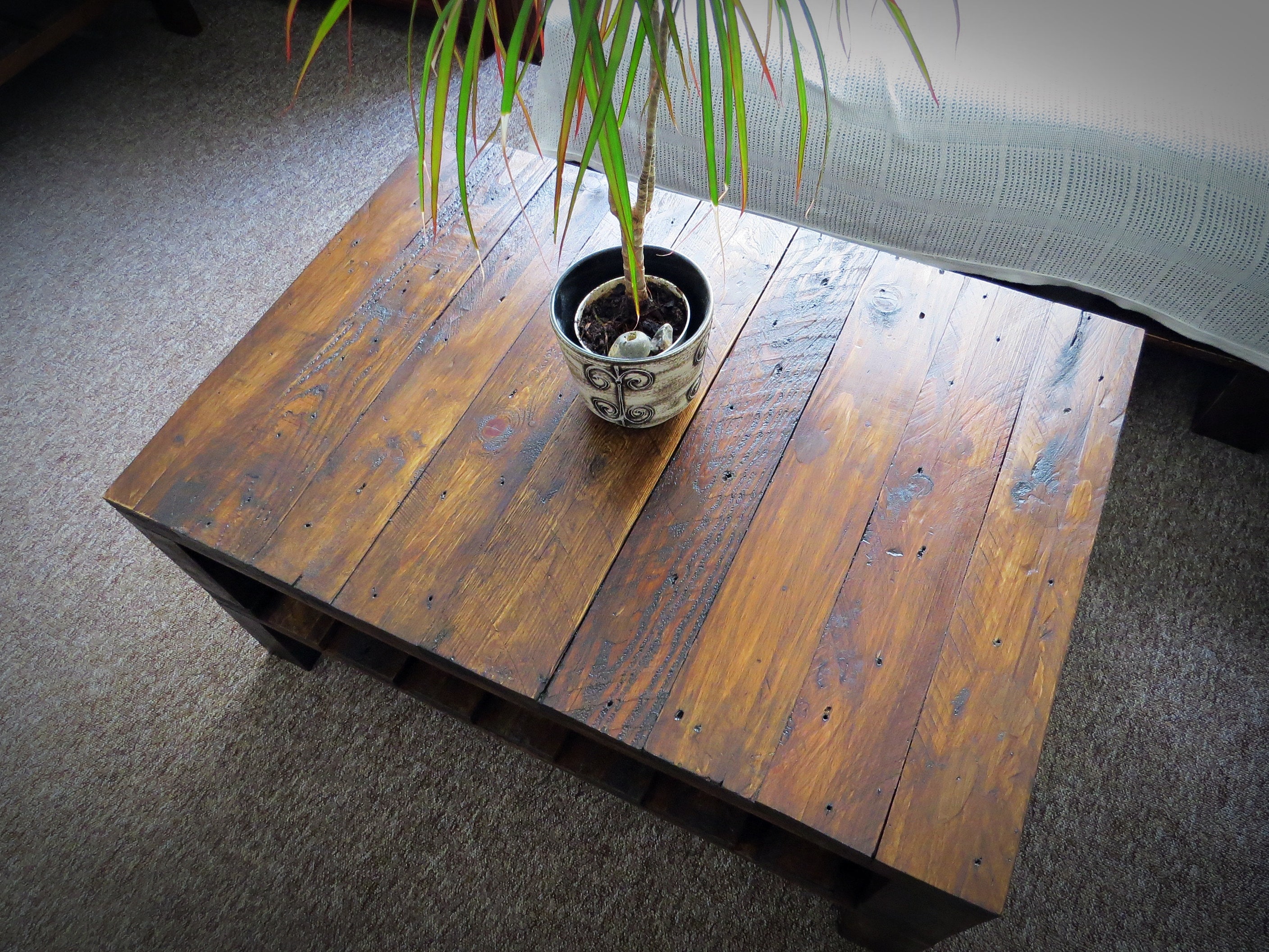 Coffee Table, Rustic Pallet Furniture, Reclaimed Pallet Wood