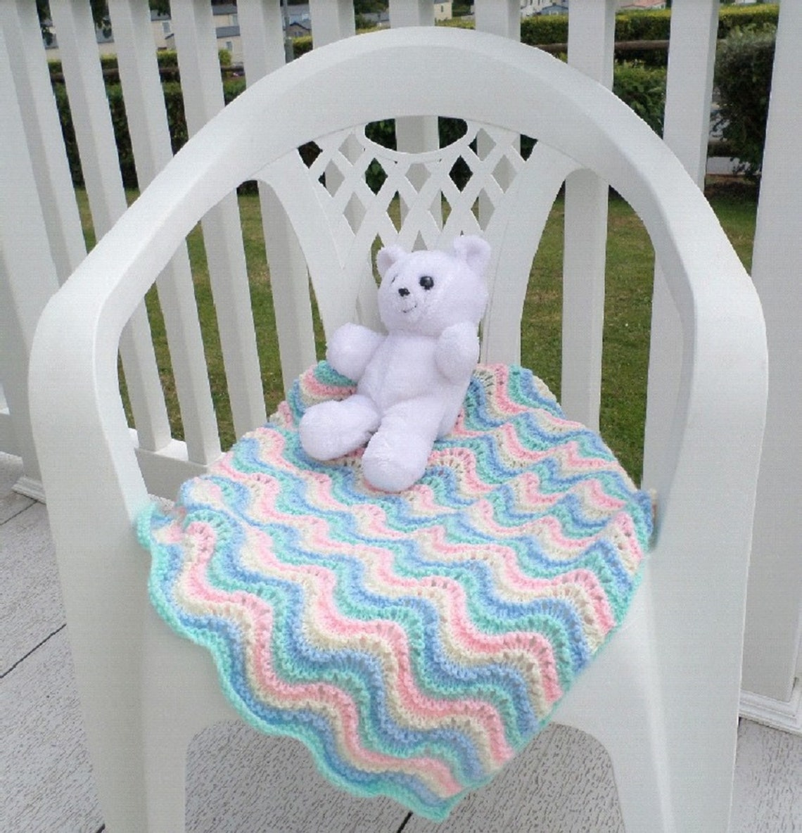 KNITTING PATTERN / Feather and Fan Blanket / Baby Pram Cover / Etsy
