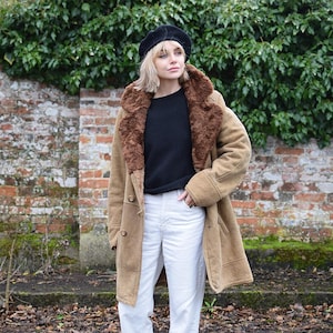 Manteau en peau de mouton vintage en peau de mouton retournée des années 1970 marron