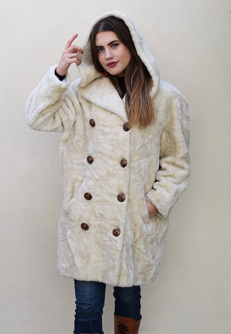Vintage 70/'s Cream Hooded Arctic Faux Fur Coat