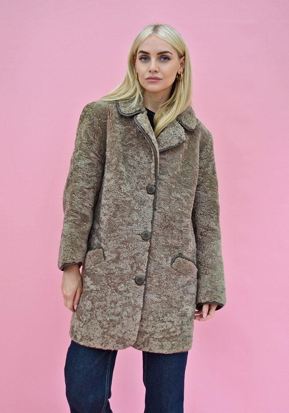 Reverse Sheepskin Coat 1970s Vintage Shearling Ow… - image 5