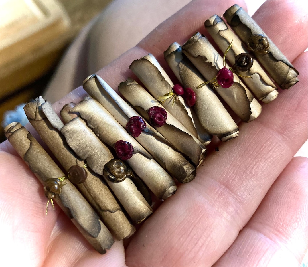 MINIATURE SCROLLS- Set of 10, Vintage, Dollhouse, Fairy Garden, Wedding ...